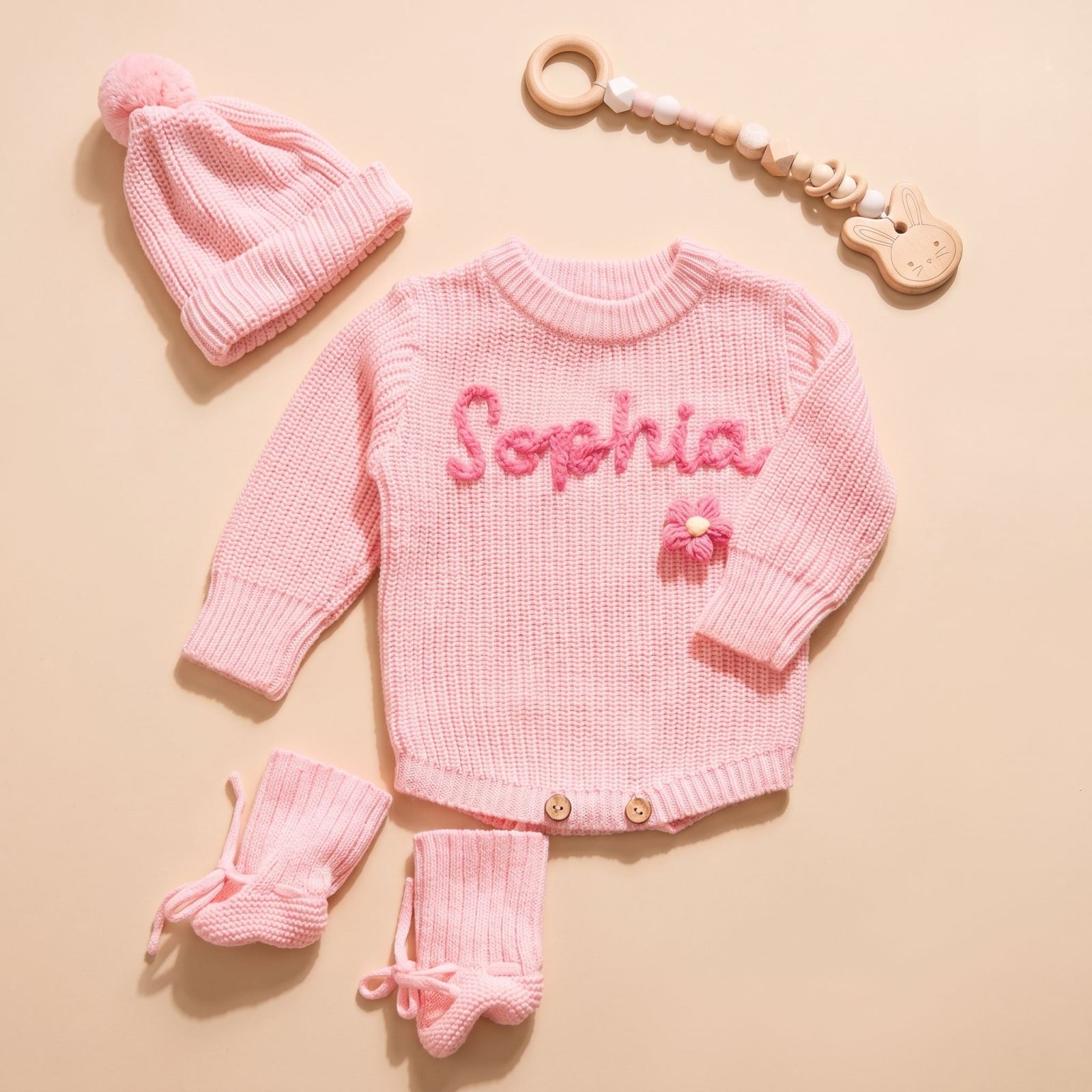 Personalized Knit Baby Beanie Sweater Socks Set – White / NB